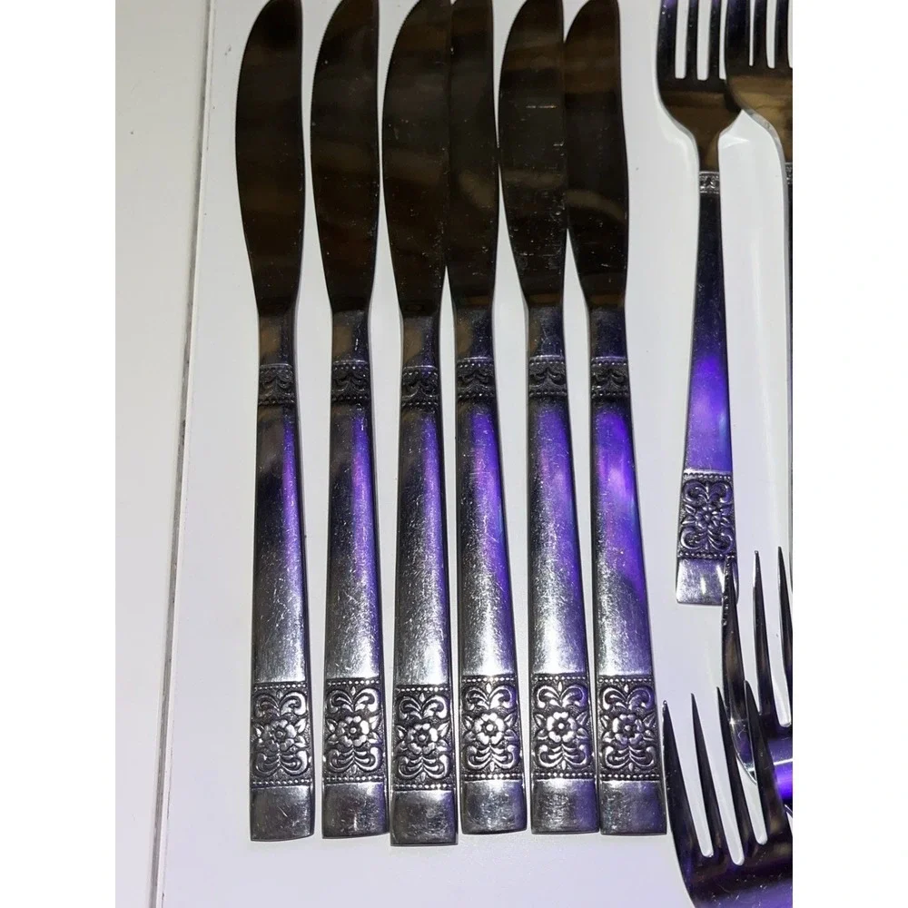 Lot of 37 Continental Silver CSS29 Stainless Flatware Floral‎ Black Accent